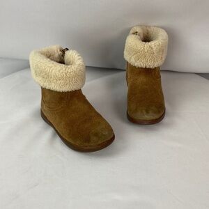 Ugg sherpa fur lined leather winter snow boots 8.5
